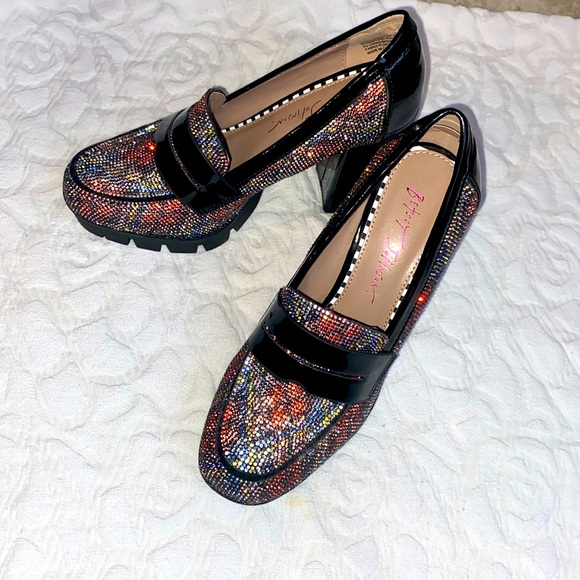 Betsey Johnson Adelyn, rhinestone, 4” heels, platform loafer. Size 7 New. - Picture 5 of 9